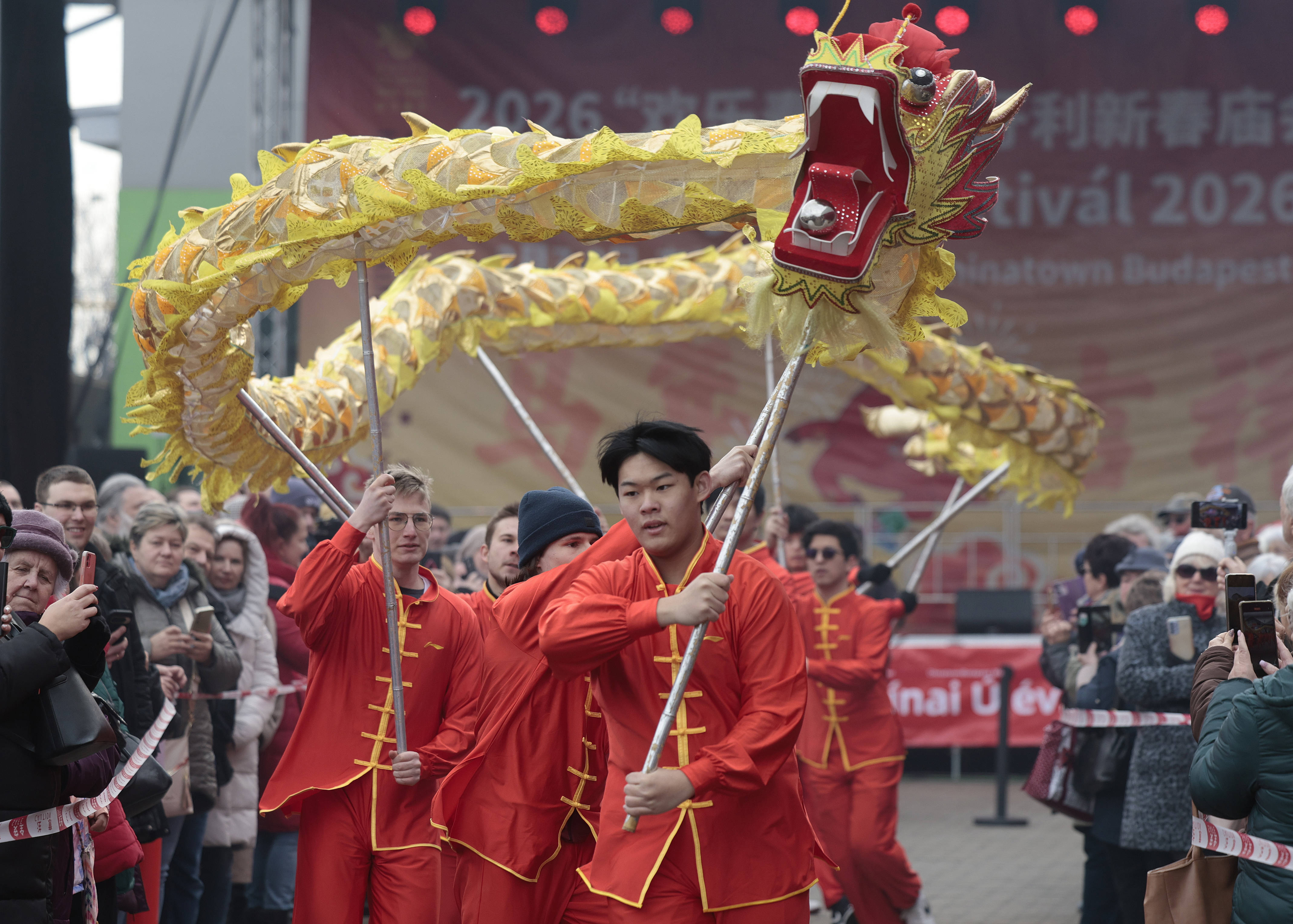A bustling Chinese temple fair with traditional decorations and festive crowds during Spring Festival